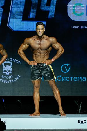 MAN'S PHYSIQUE OVERALL
